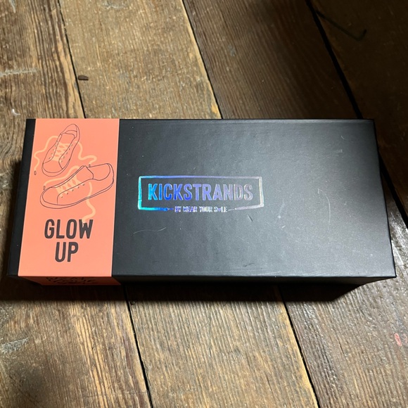 Glow up kickstrands shoelaces - Picture 1 of 2